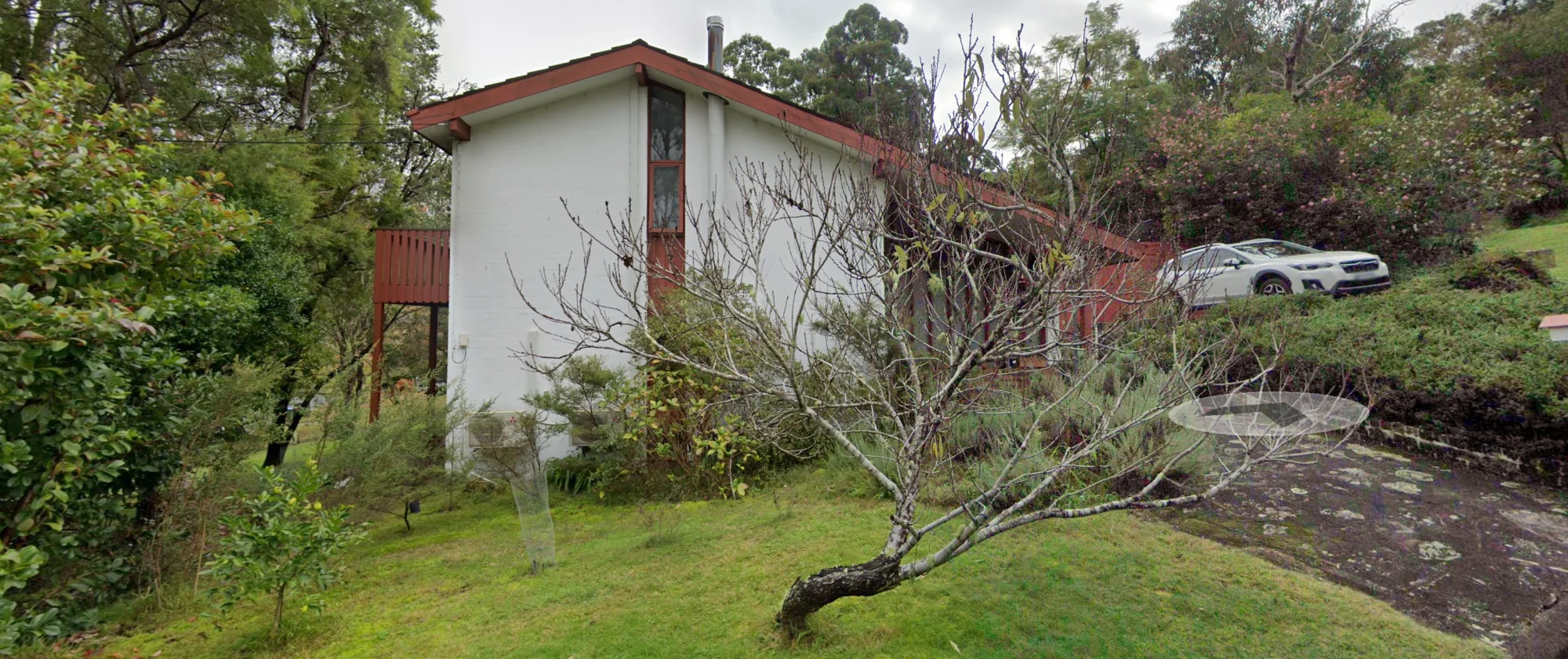 St Ives Chase — Gould Avenue